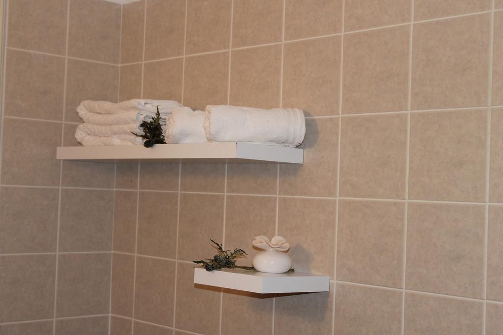 拉纳卡Elena Court Apt 401公寓 外观 照片